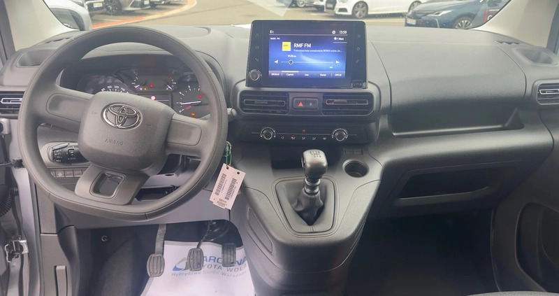 Toyota Proace City Verso cena 126900 przebieg: 6, rok produkcji 2024 z Żukowo małe 37